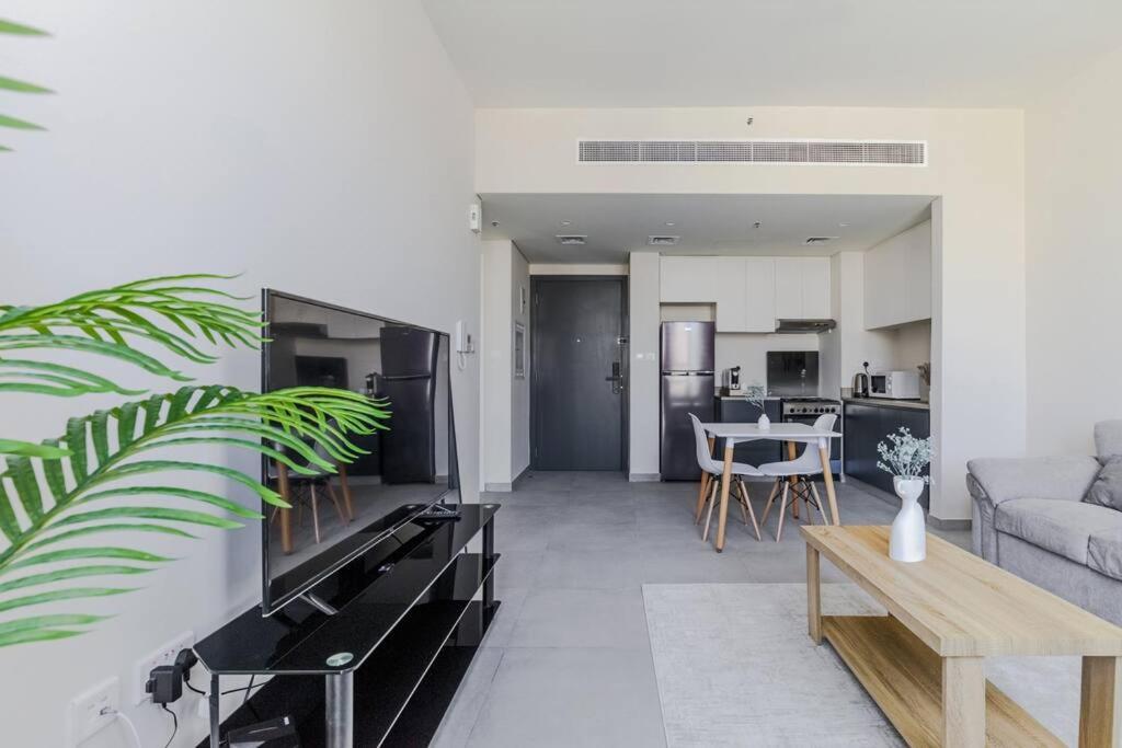 Sahab - Solo 1Br Apt In Al Jada الشارقة المظهر الخارجي الصورة